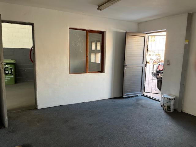 To Let commercial Property for Rent in Somerset West Western Cape
